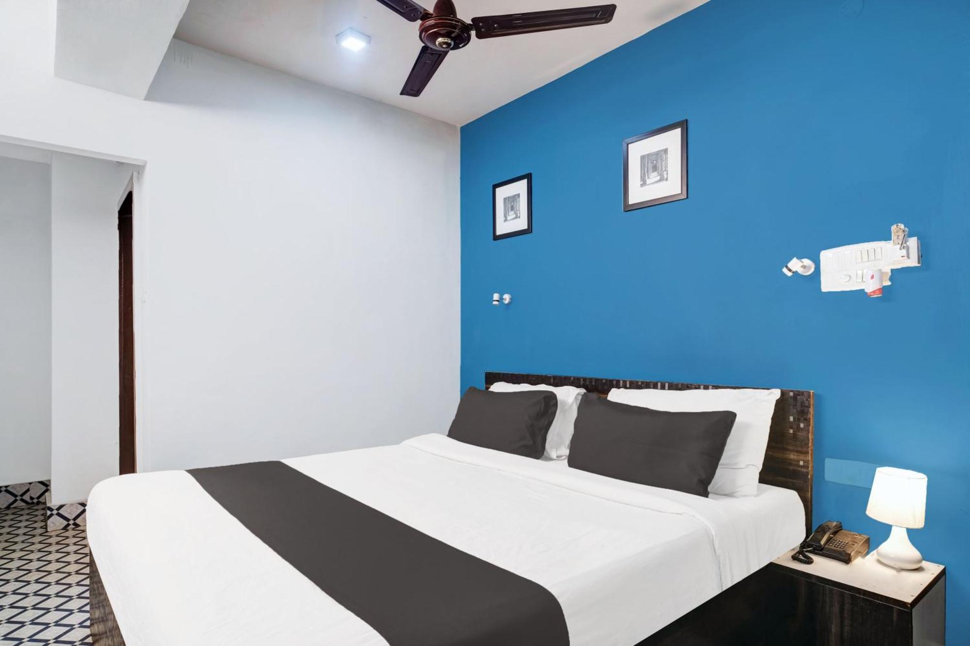 Super Hotel O Noonmati Guwahati Formerly Hotel Sundari Buitenkant foto